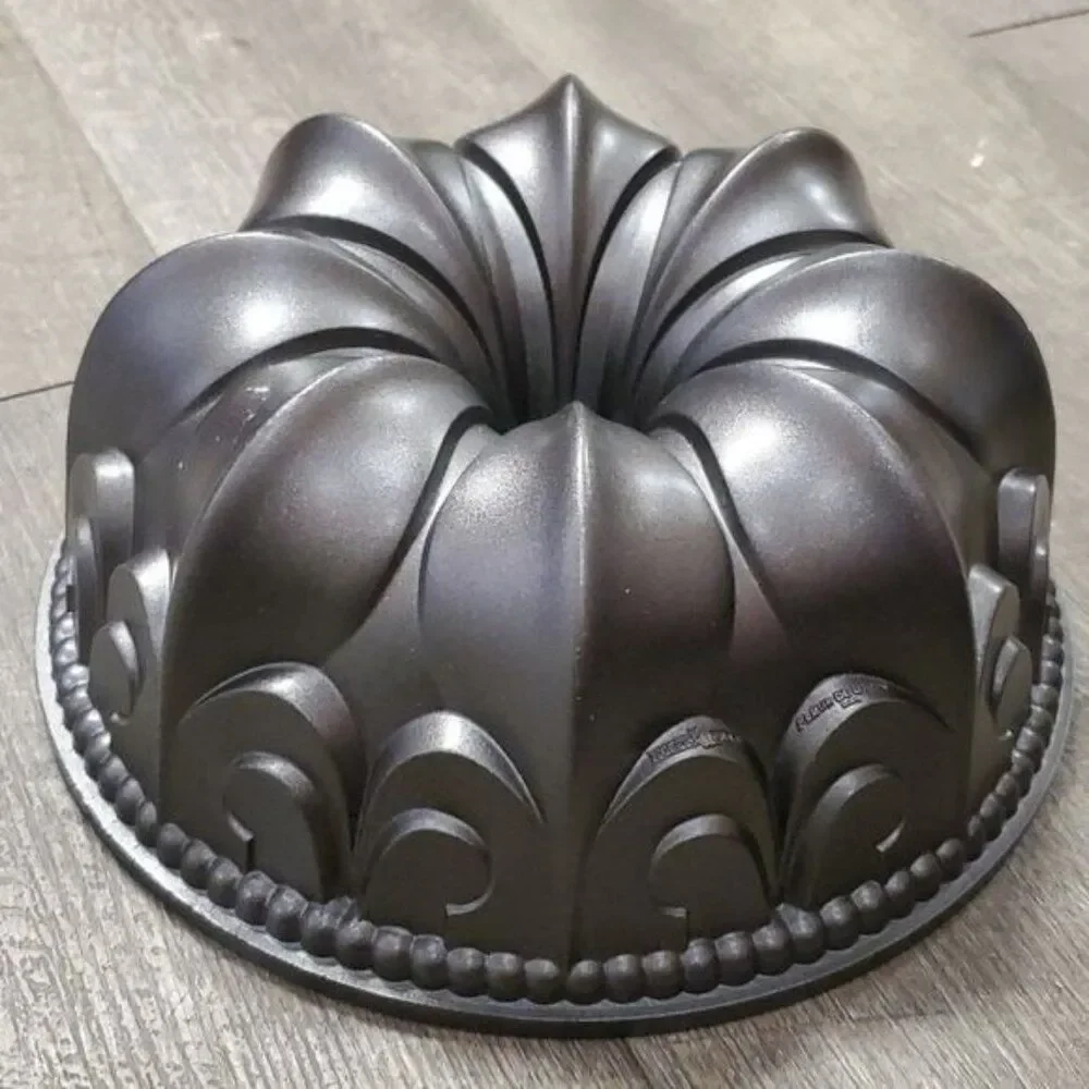 Nordic Bundt Pan Ware Fleur De Lis Baking Cake Bakeware Cookware Bake Baker
